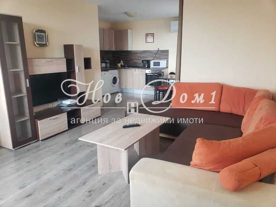 Дава се под наем Двустаен апартамент в Варна, Бриз - 70 кв.м за 459 € - Снимка #1