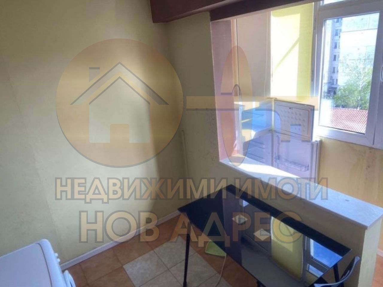 Продава се Двустаен апартамент в Търговище, Център - 43 кв.м за 1240 €/кв.м - Снимка #3