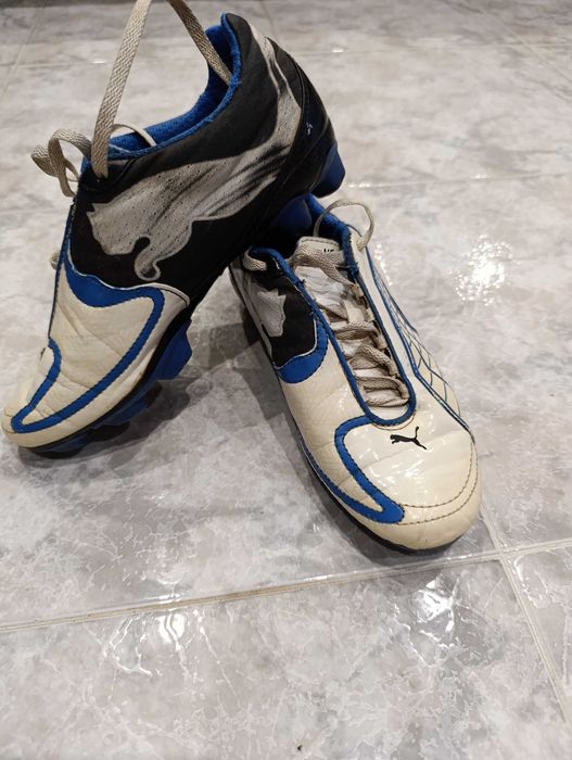 Футболни обувки бутонки Puma