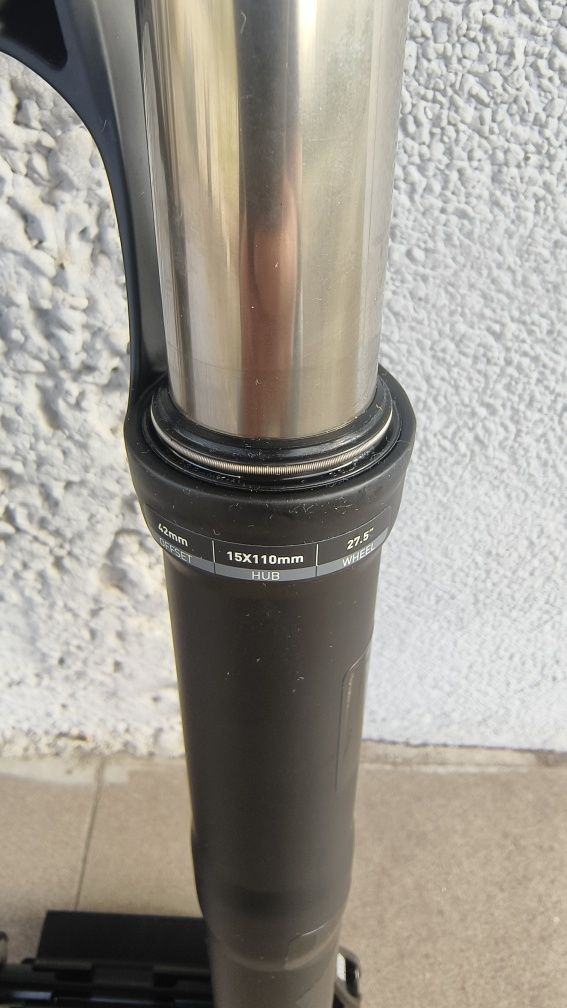 Вилка RockShox  RECON SILVER RL Remote Solo Air 27,5" 120,140мм.