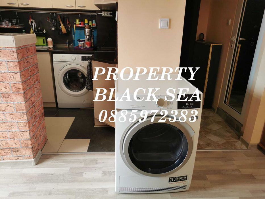 Тристаен южен обзаведен апартамент, жк"Възраждане", до Пожарната