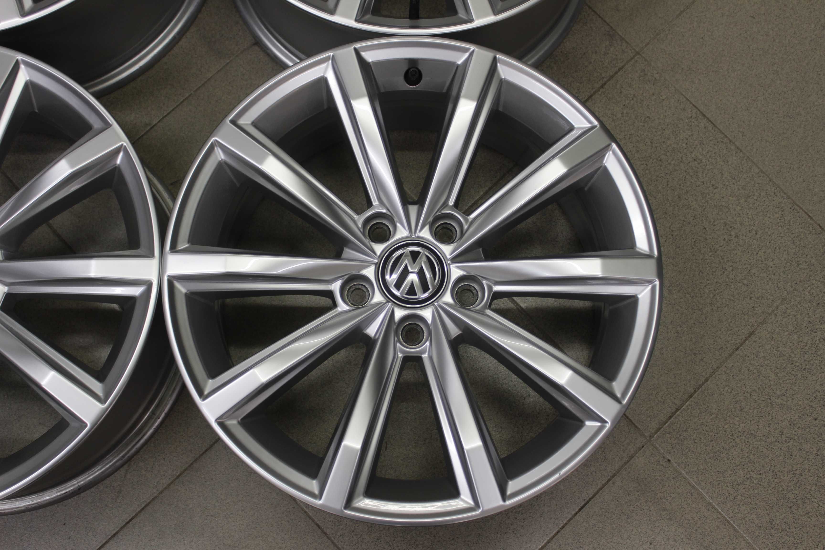 Джанти 17" VW Passat 8
