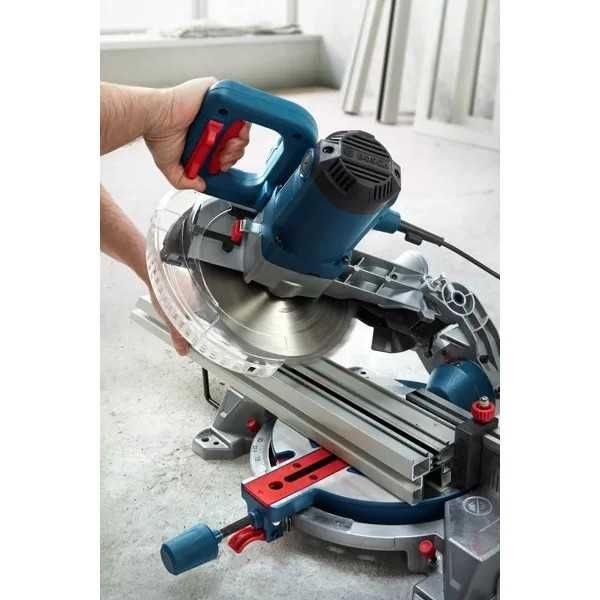 Настолен потапящ циркуляр BOSCH GCM 216, 1300W, 216mm