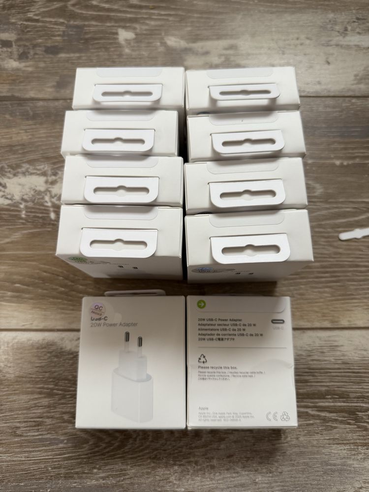 10 броя оригинални зарядни за Apple / IPhone