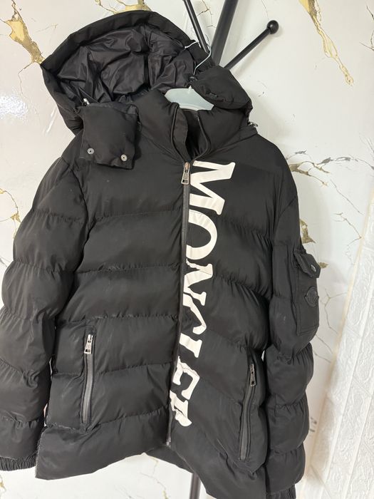 Geaca moncler neagra