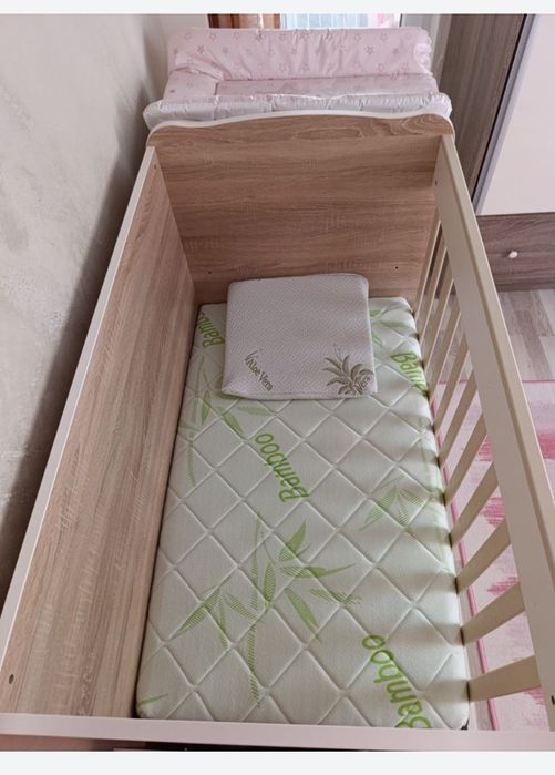 Кошара 3в1 с люлеещ механизъм с включен матрак