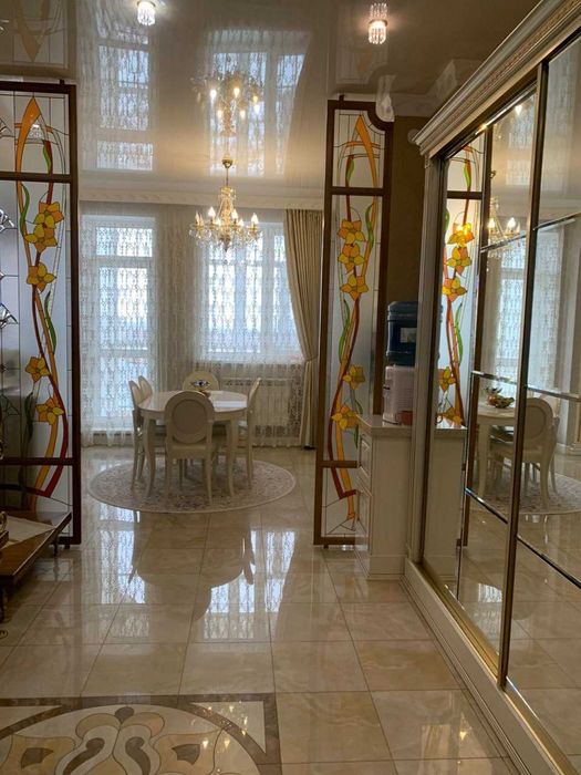 3х комнатная квартира по ул.Аль-Фараби 5 за 80 млн тнг