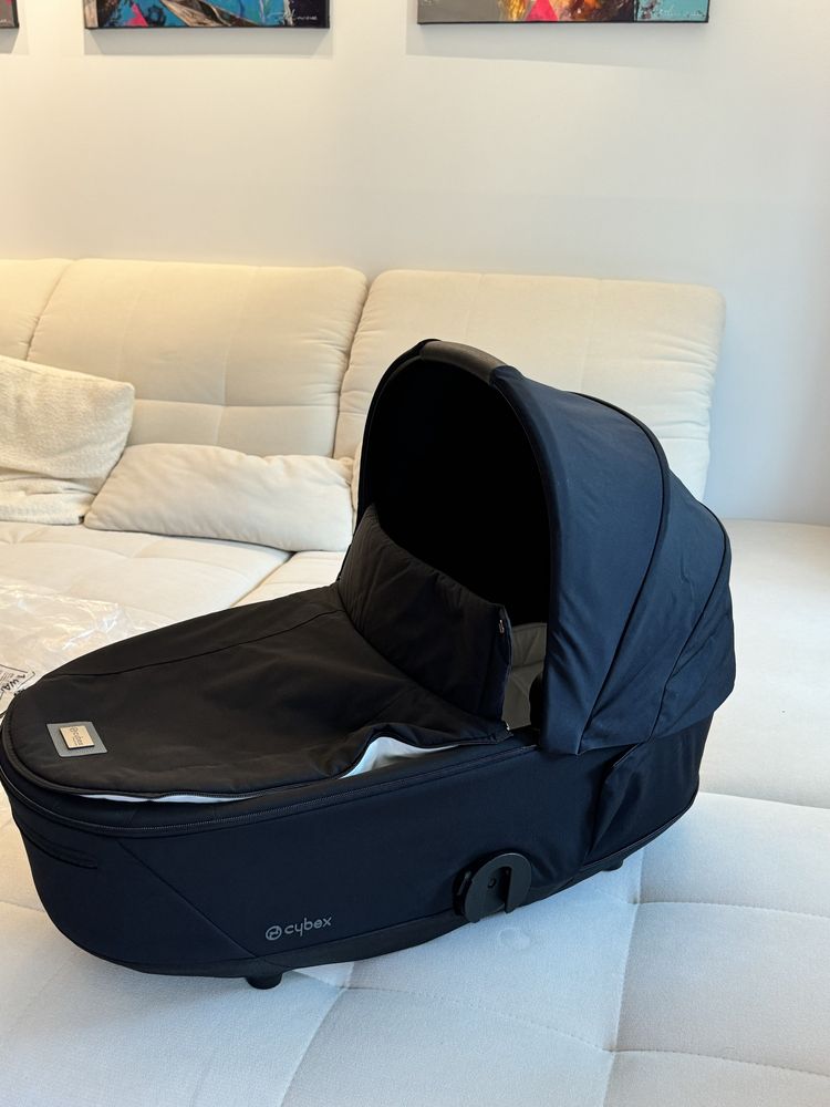 Cybex Кош за новородено Mios 3