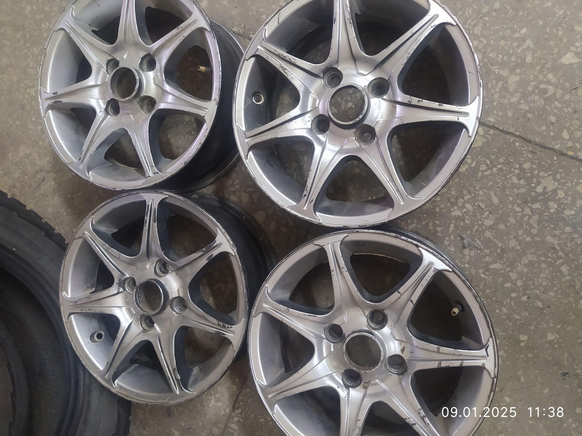 Диски R13 4*100 ет38 цо 67.1 хорошее состояние