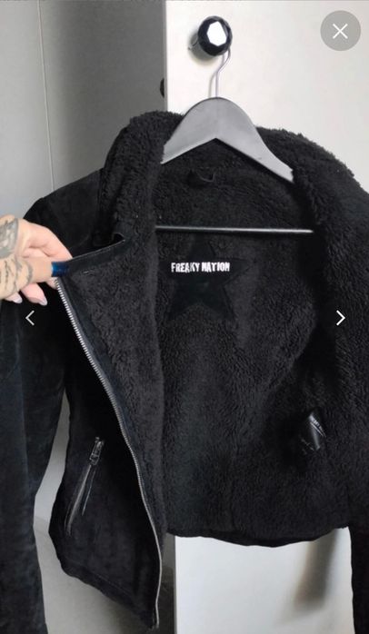 Geaca de piele intoarsa Freaky Nation