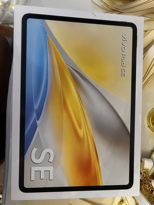 Продается планшет Vivo Pad SE