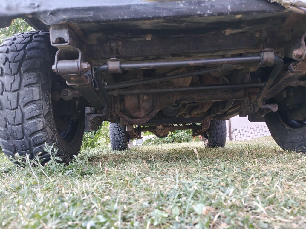Daihatsu Rocky F80LV
