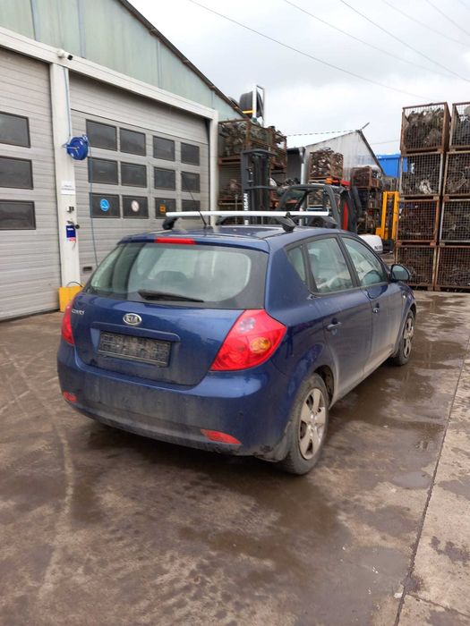 Kia ceed 1.4 /2009 Dezmembrez/Dezmembram