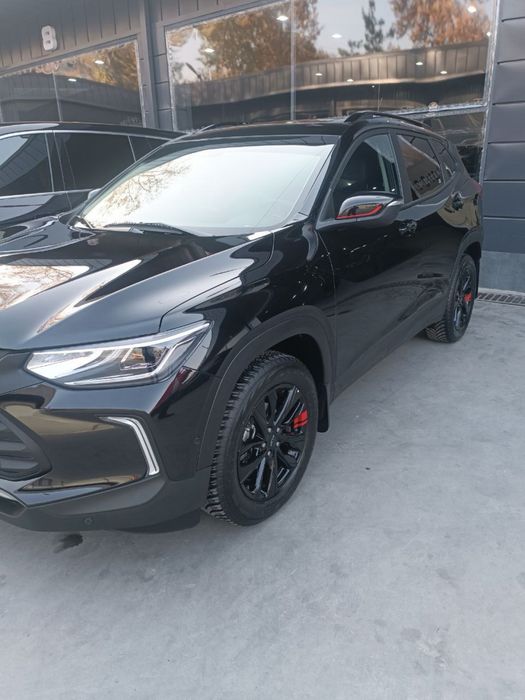 Treker redline 2025 sotiladi