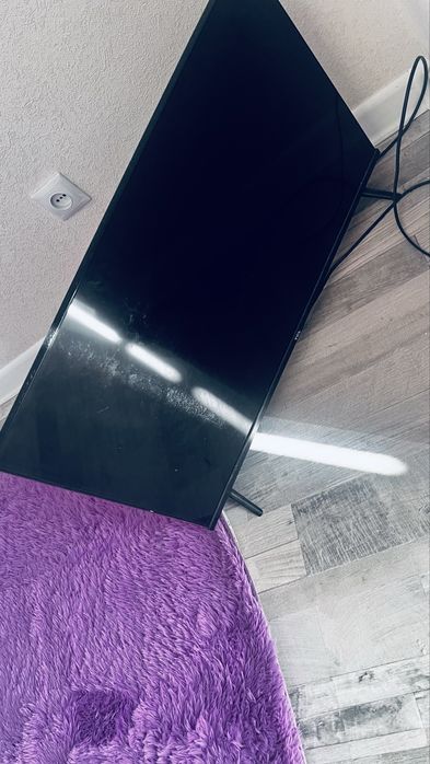 Продам телевизор TCL