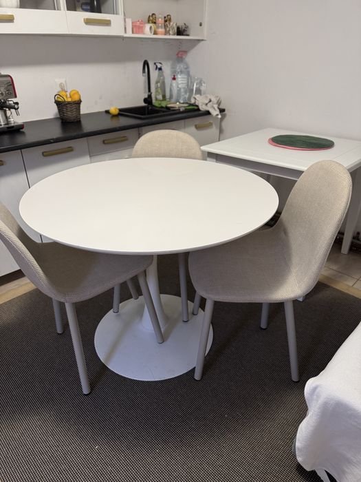 Set masa cu scaune Jysk