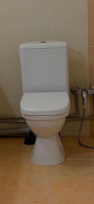 Продается мебель для ванной комнаьы б/у