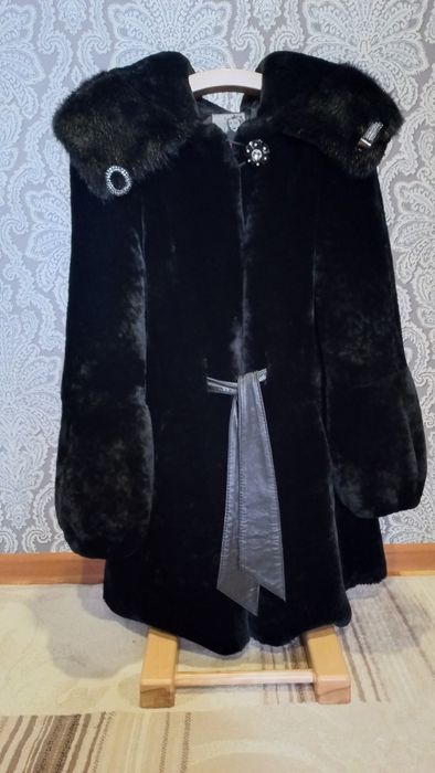 СРОЧНО!!! Продам мутоновую шубу
