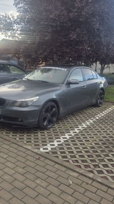 VÂND BMW e60 525