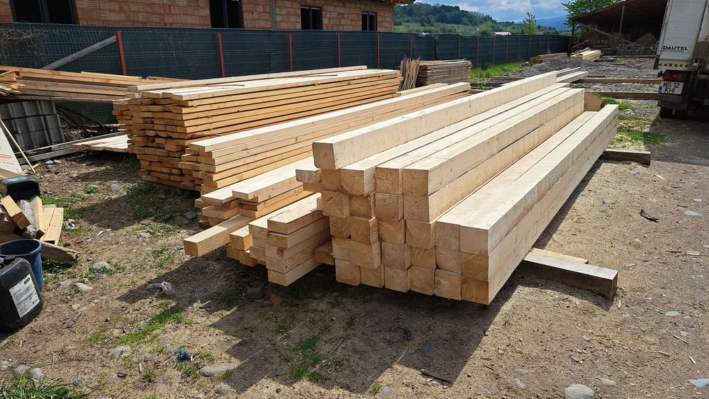 Material lemnos pentru construcții