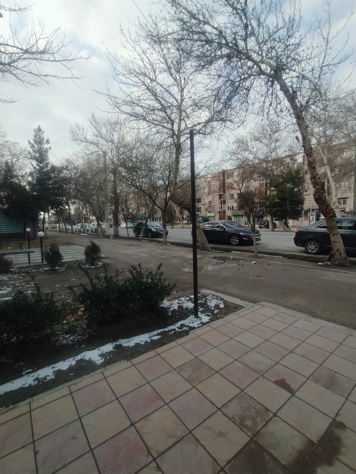 ПРОДАЕТСЯ 2-х комнатная квартира под Бизнес