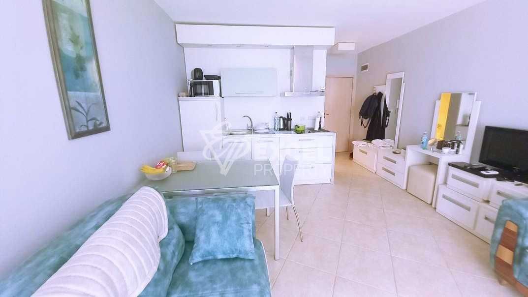 Продава се Едностаен апартамент в Ахелой - 45 кв.м за 1212 €/кв.м - Снимка #5