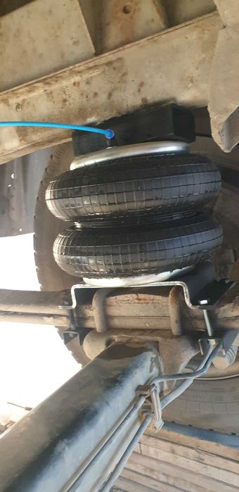 Perne aer suspensie auto – kit complet pentru dube, rulote, SUV,