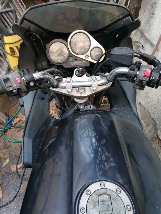 на части Yamaha Fazer FZS 600 Ямаха фазер фзс