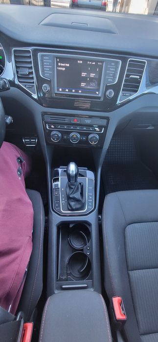 Vând auto vw golf sportsvan sound