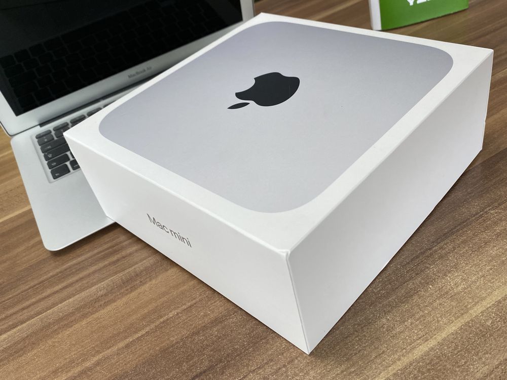 Mac mini/ Apple M2 / 256 Gb / 8 Gb / Sigilat|