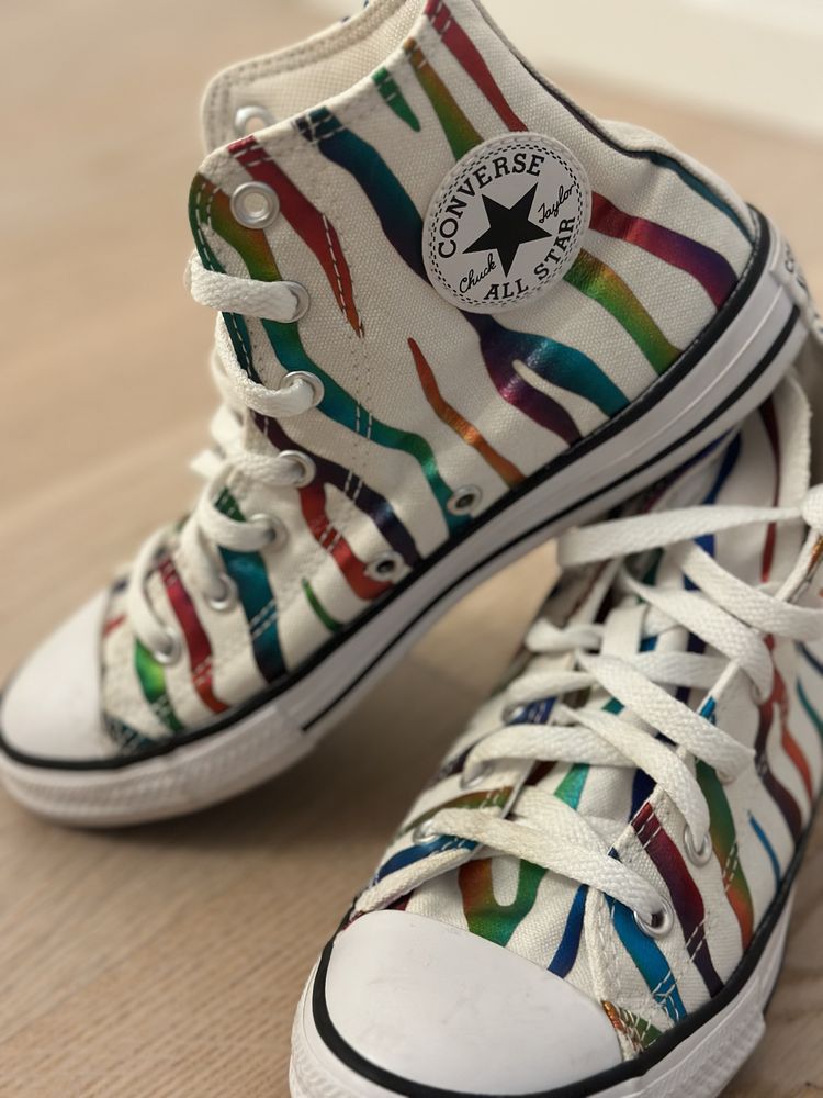 Tenesi adidasi Converse All Star