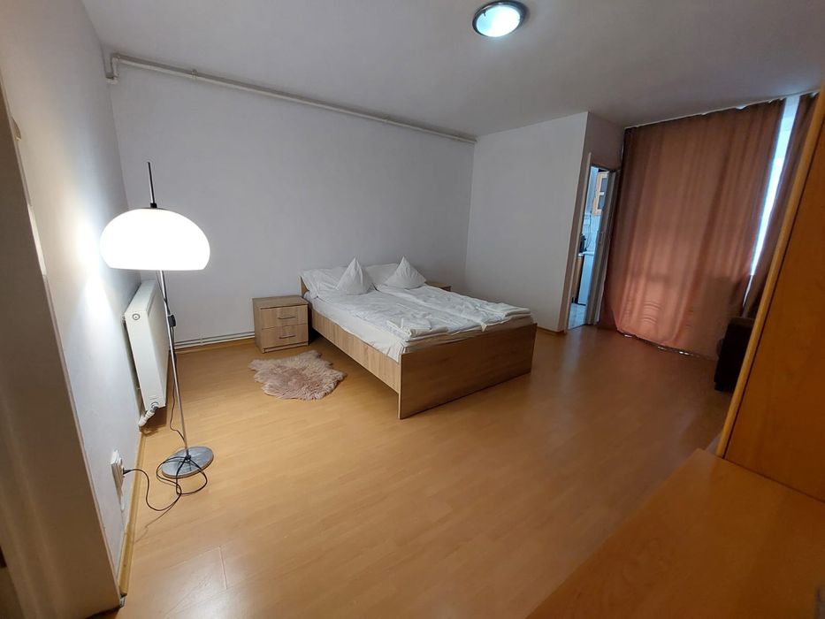 Garsoniera regim hotelier