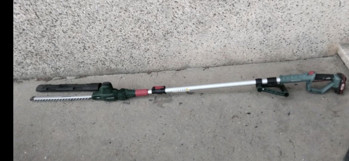 20v Parkside  телескопичен храсторез