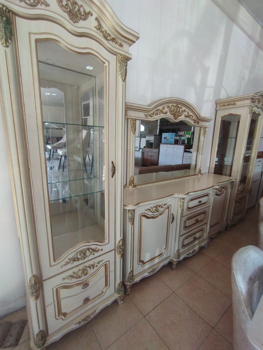 Пинал камод камплект качественой из ЛМДФ размер обшый 365 см красивый