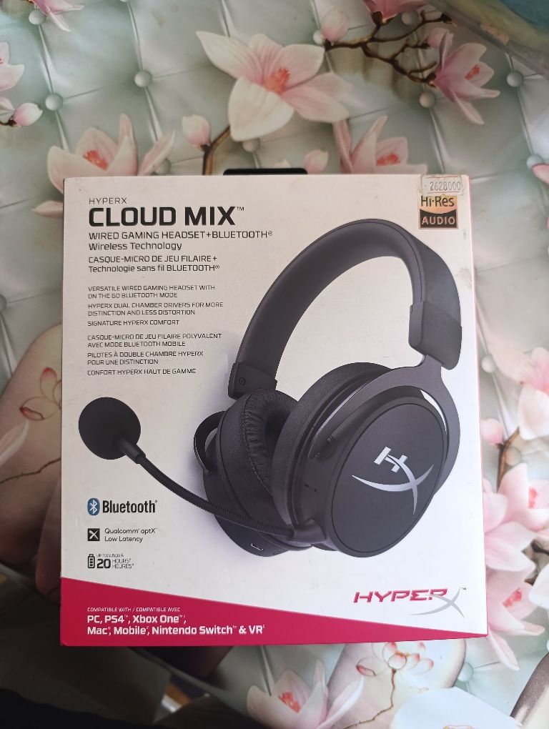 HyperX Cloud Mix naushnik