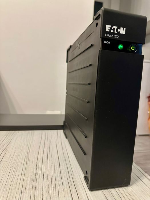 De vinzare ups Eaton Ellipseeco 1600va 1000w