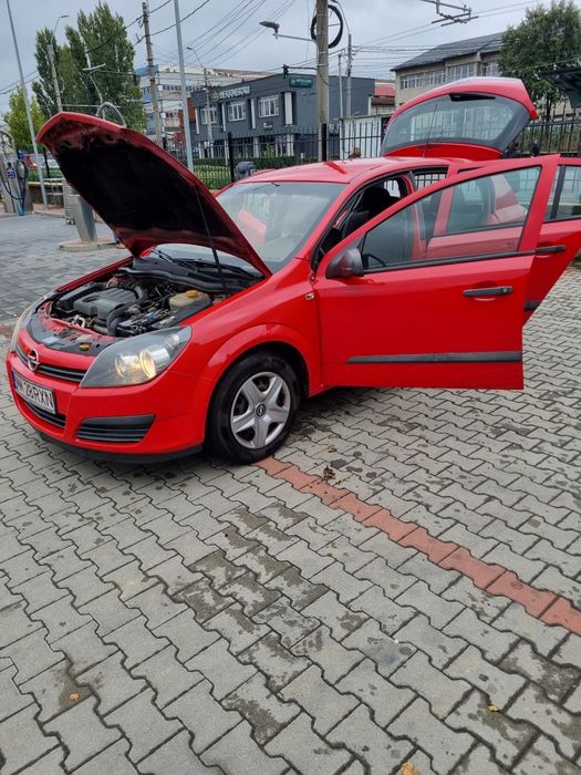 Opel Astra H 1.7 cdti Hatchback