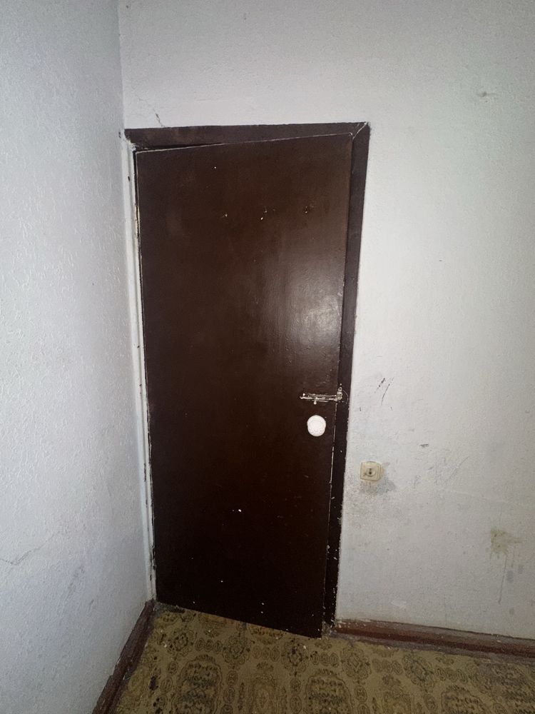 БЕСПЛАТНО Отдам межкомнатные Двери и окна