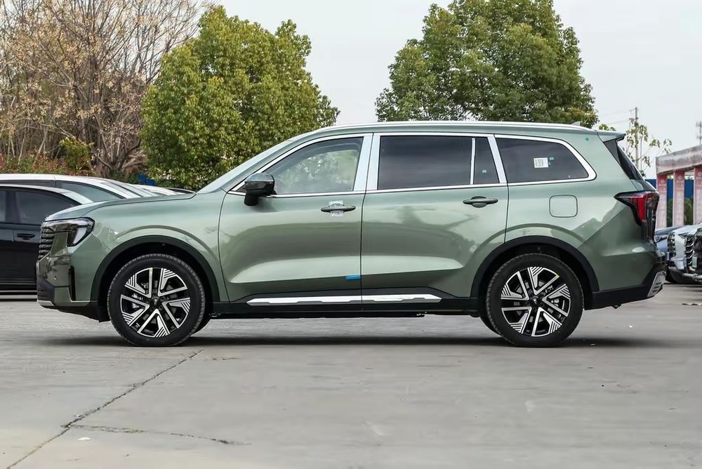 Ford гибрид 2025 года в наличии