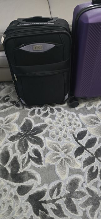 Vand Trolere Mici și Mari