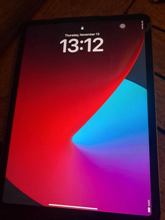 Продавам M2 iPad Pro 11" (4th Gen) Wi-Fi+Cellular