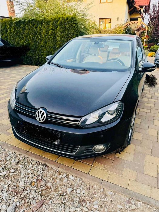 Inchiriez Golf Diesel Automat 2.0 masina auto cu 5 locuri