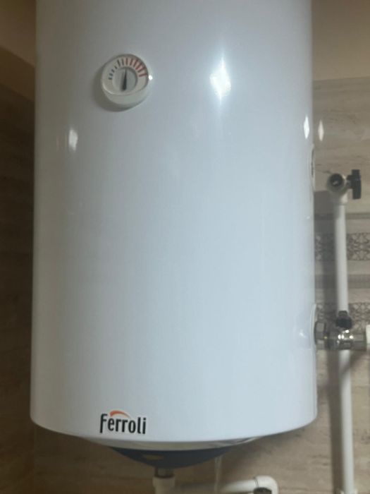 Boiler termoelctric cu izolație