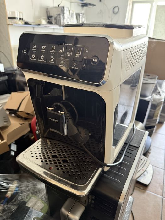 Vand espressor philips latte go