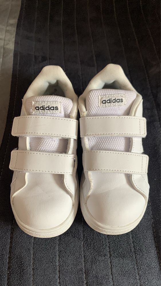 Adidas marimea 26