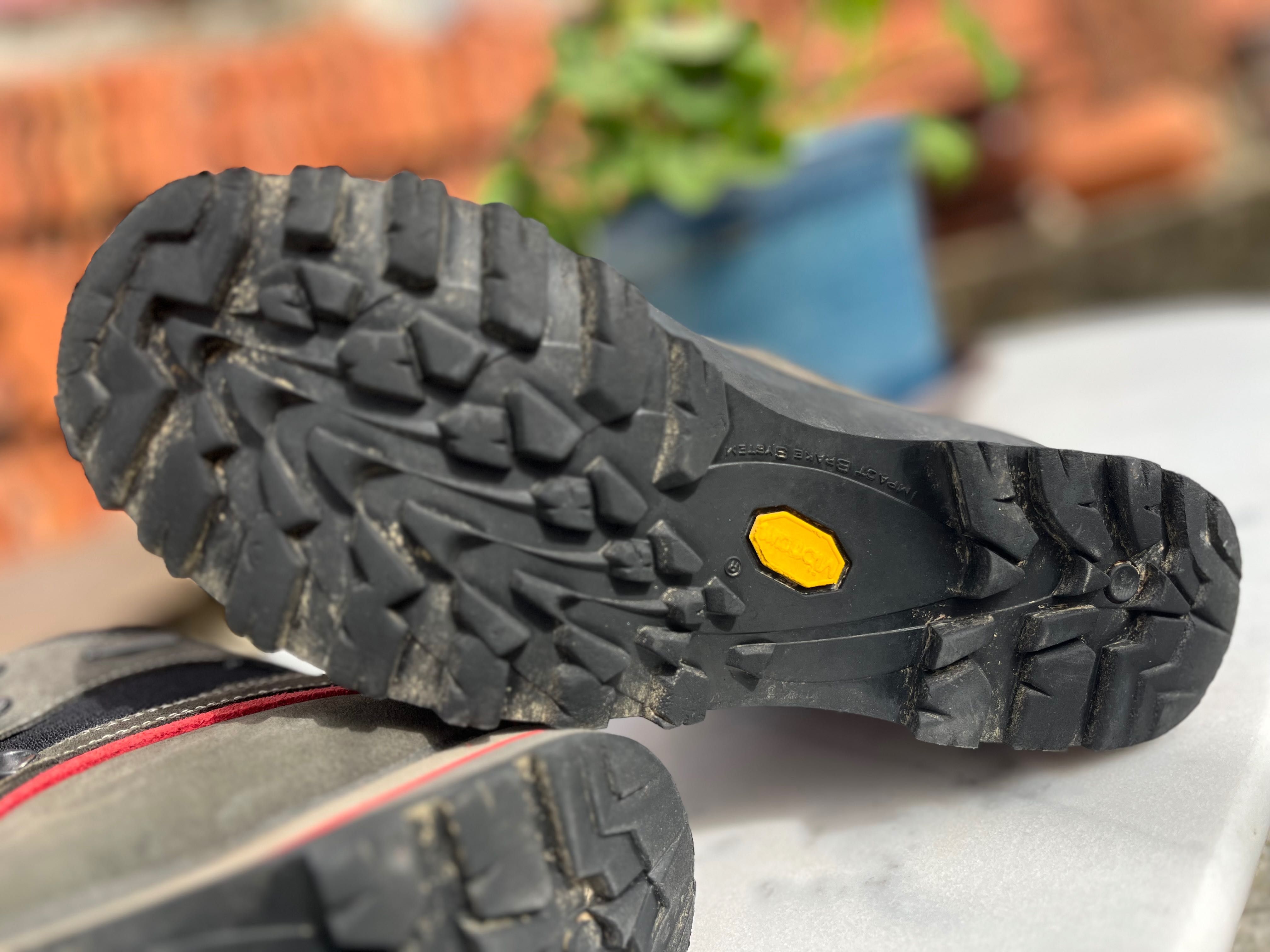 Дамски туристически обувки La Sportiva Trango Trek Micro EVO GTX