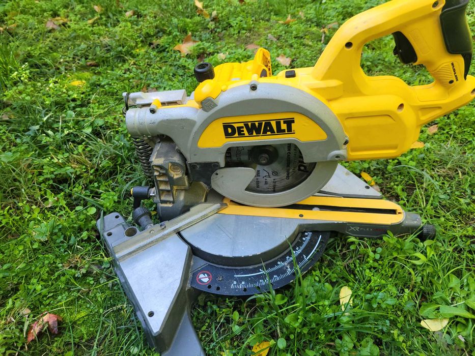 Пендула на БАТЕРИЯ 54в DeWALT DCS777 миксер на батерия, зелен лазарен