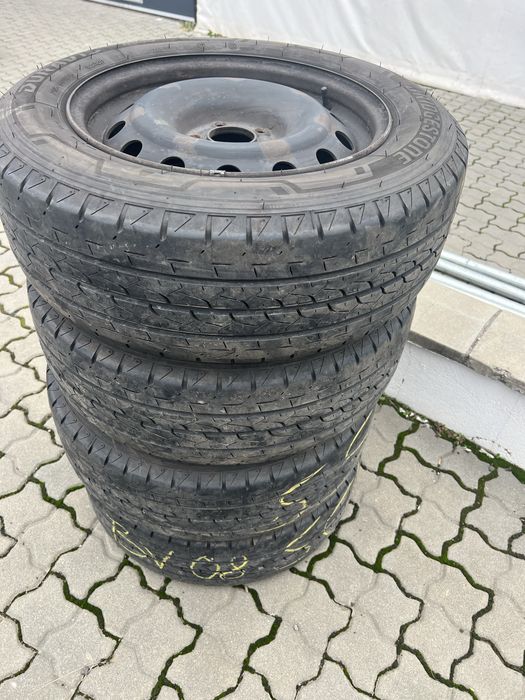 Anvelope vara Bridgestone 215/60/R16 C