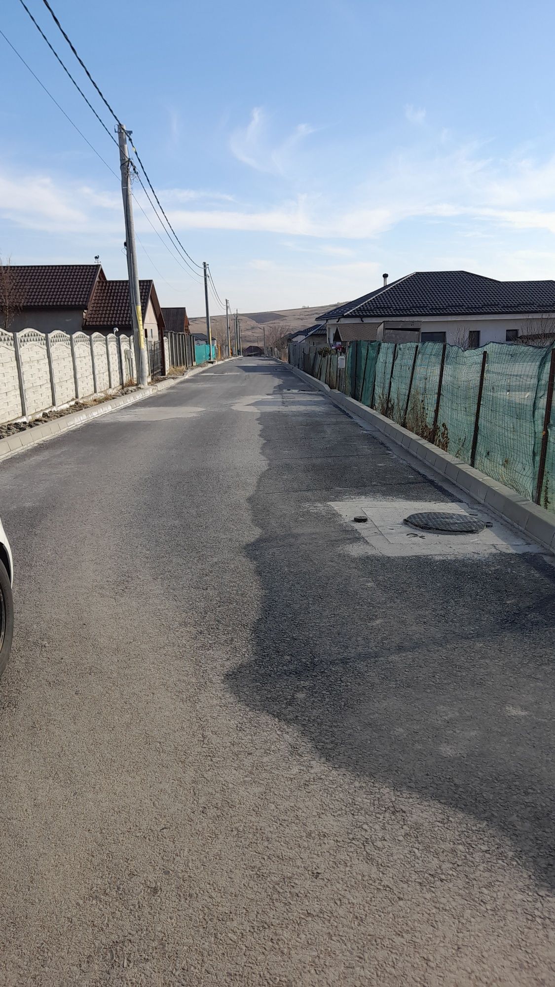 Vand teren intravilan-ocazie(28 eur/mp) -liniste,verdeata!