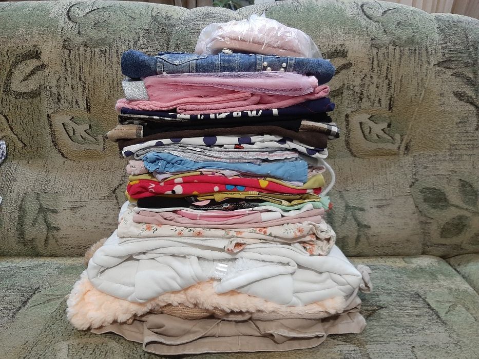 Куртка зима , весна и вещи на девочку